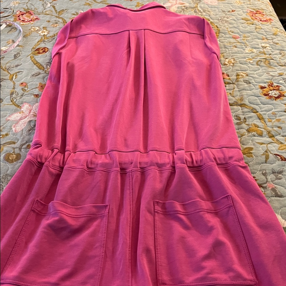 Lou & Grey Size XS Pink Collared Romper - Picture 4 of 8